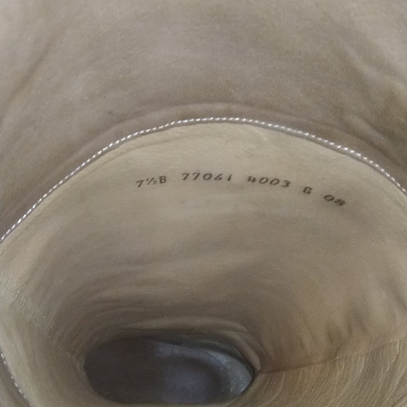 Frye Boots lightly worn - Picture 6 of 10